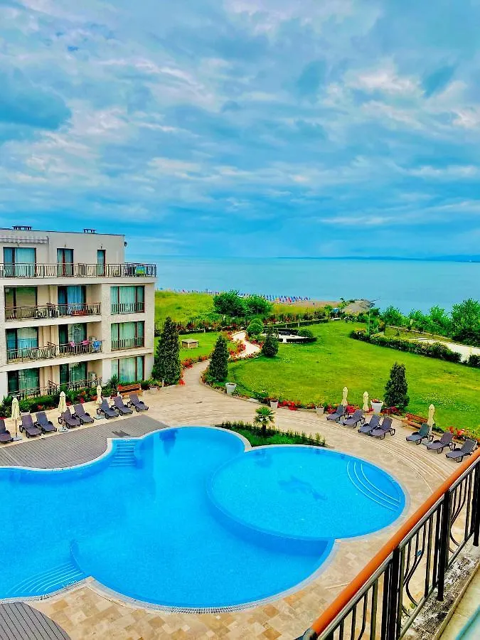 Diamond Apartment №1 - Relax Holiday Views Sea And Pool Burgas
