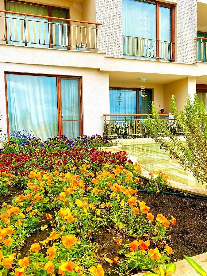 Diamond Apartment №1 - Relax Holiday Views Sea And Pool Burgas